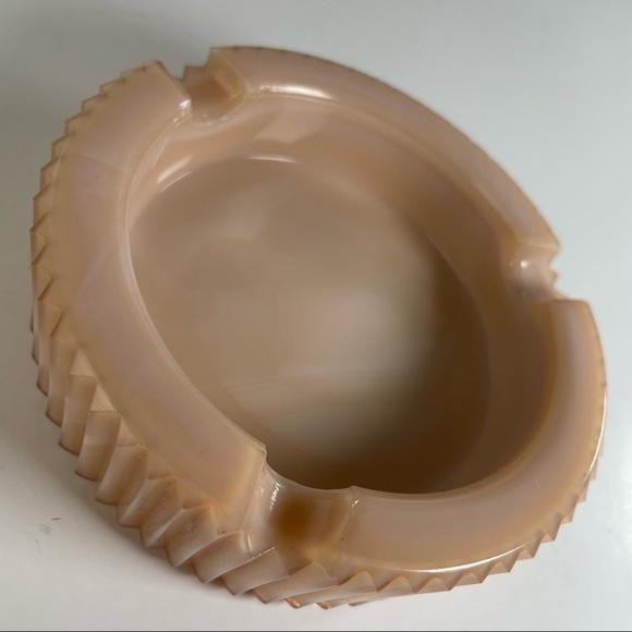 Vintage Pink Slag Glass Ashtray - Picture 8 of 10